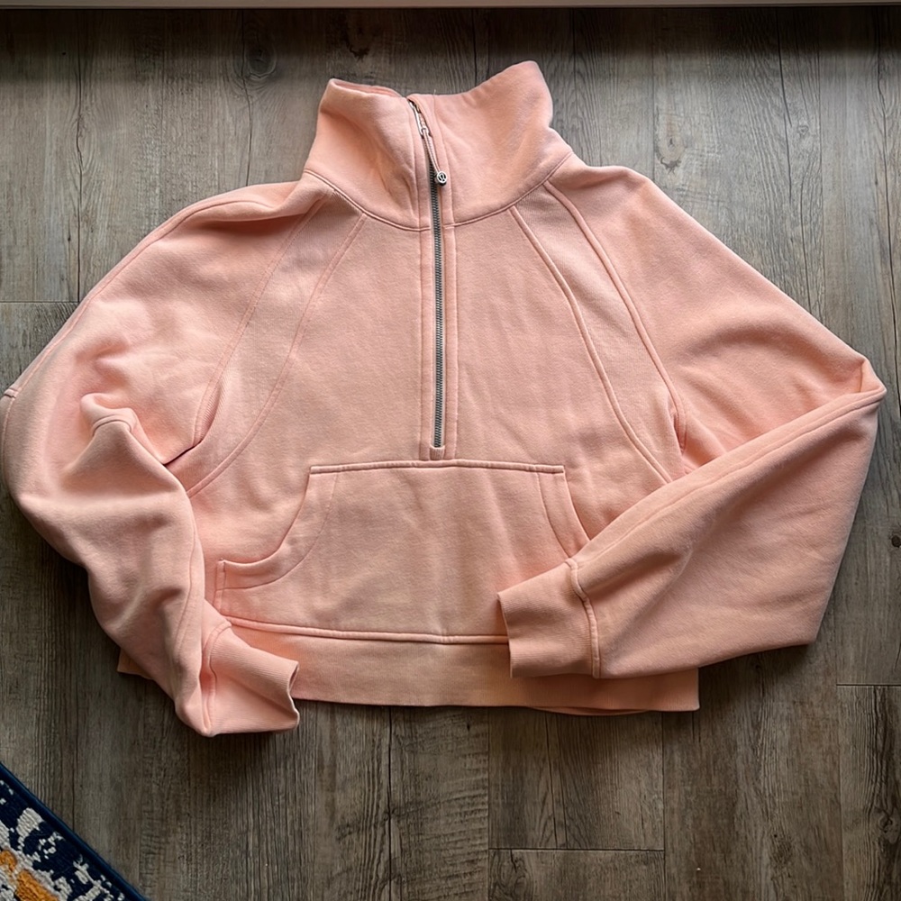 Lululemon Scuba Oversized Funnel Neck Half-Zip
Peach Satin XS/S